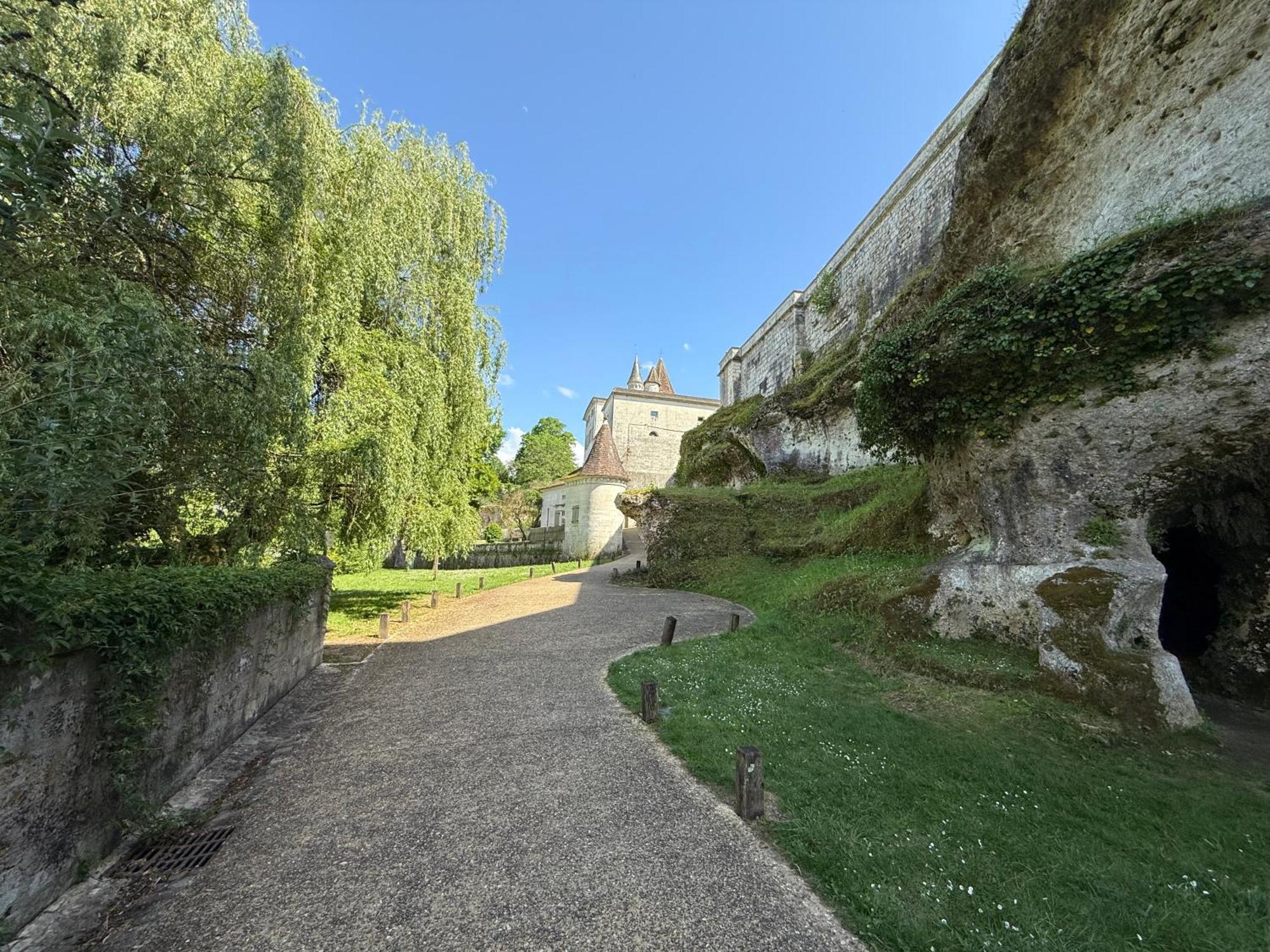 "L'Annexe" Villa Dournazac ภายนอก รูปภาพ